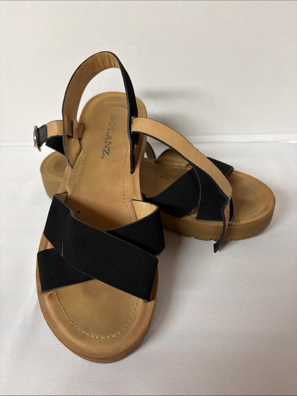 Solantz Black Crisscross Strap Women's Sandals